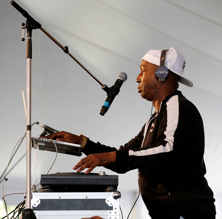 2015 Folk Festival